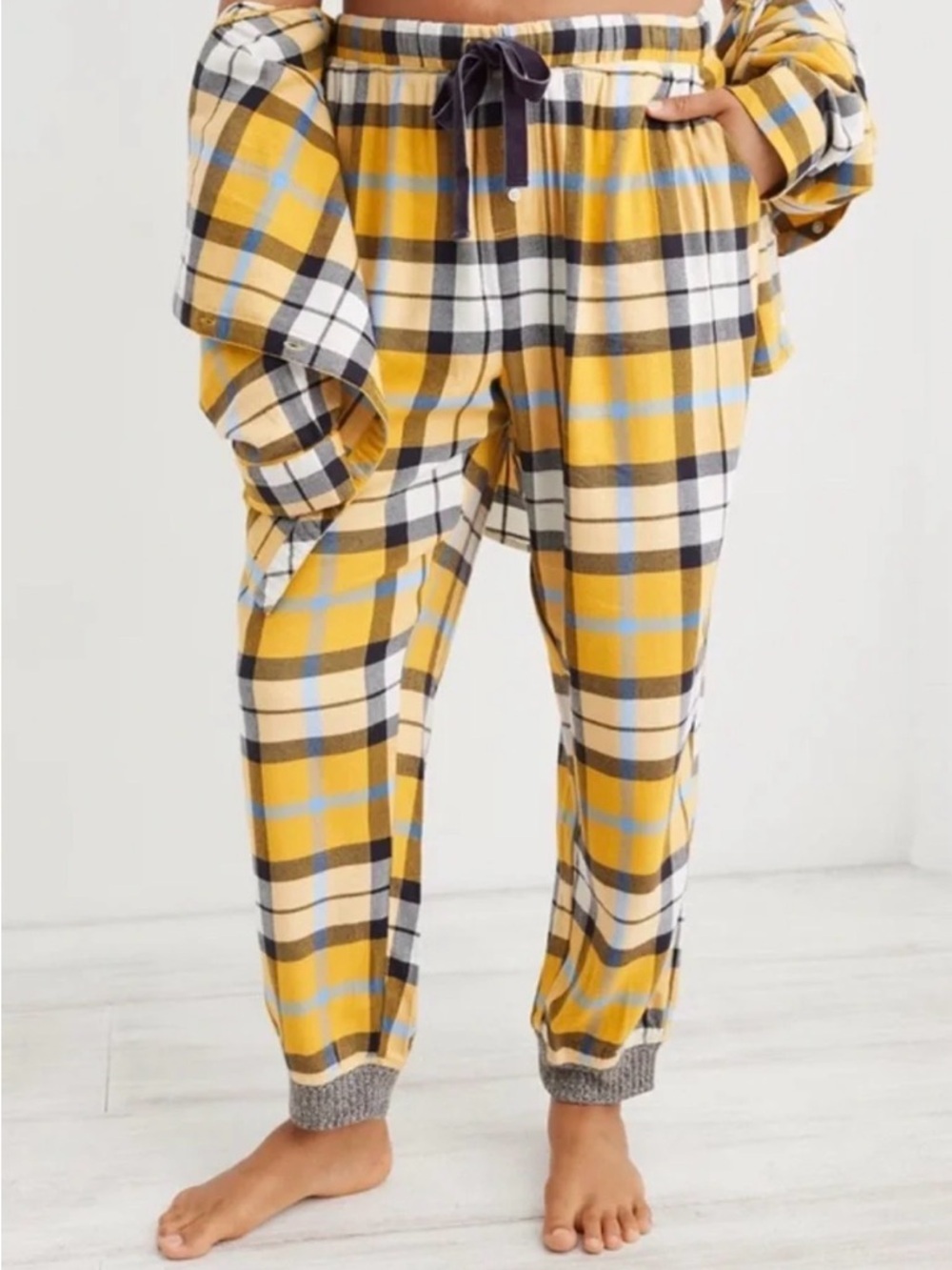 Aerie Plaid Flannel Jogger Pajama Pants Yellow Navy Drawstring Size Small Long